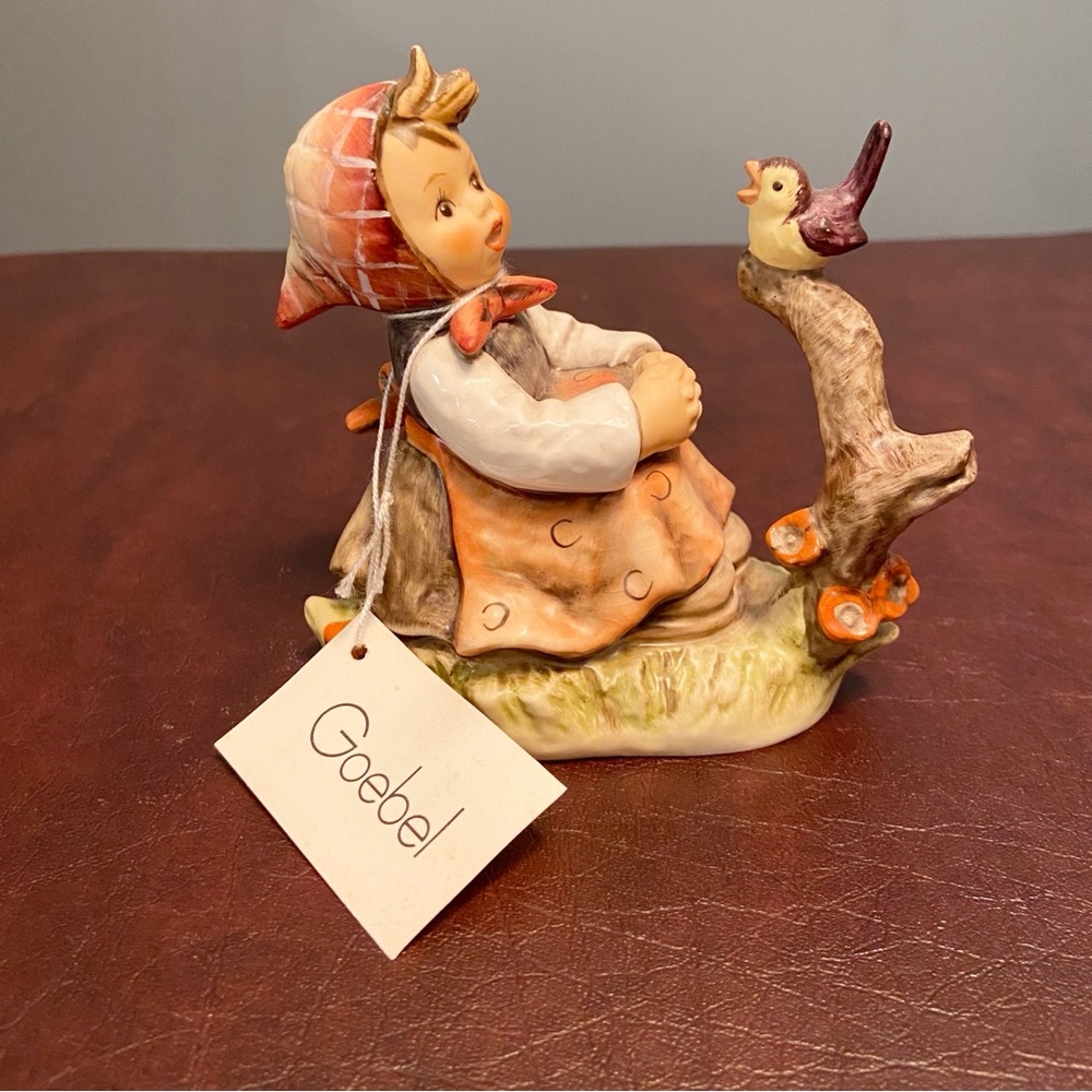 Vintage HUMMEL Goebel IN TUNE #414 - TMK6 - 4" Tall Figurine